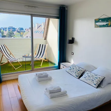 Апартаменты Le Balbec Vue Sur *